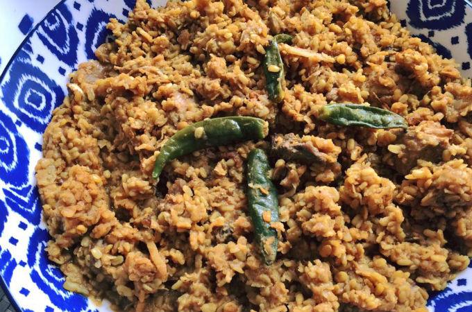 মুরগি দিয়ে মুগডাল ভুনা