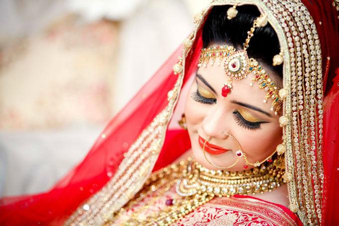 নতুন বৌয়ের সাজপোশাকের সাতকাহন