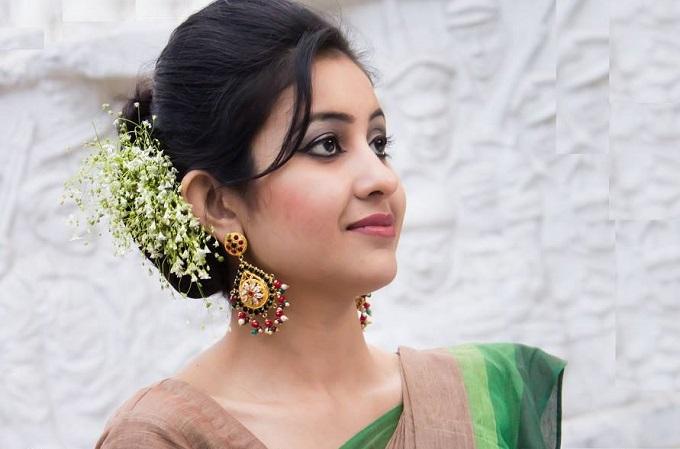 সাজ মানে নয় রাজ্যের আয়োজন!