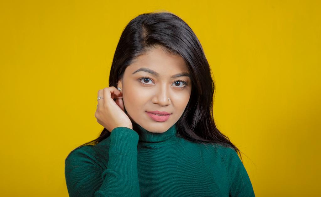 নো ফাউন্ডেশন মেকআপ লুক কীভাবে ক্রিয়েট করবেন?