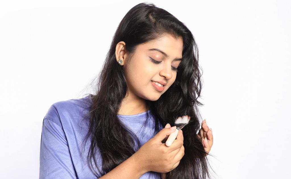 ড্রাই ও ড্যামেজ হেয়ার রিপেয়ার করতে ৩টি ইজি সল্যুশন!