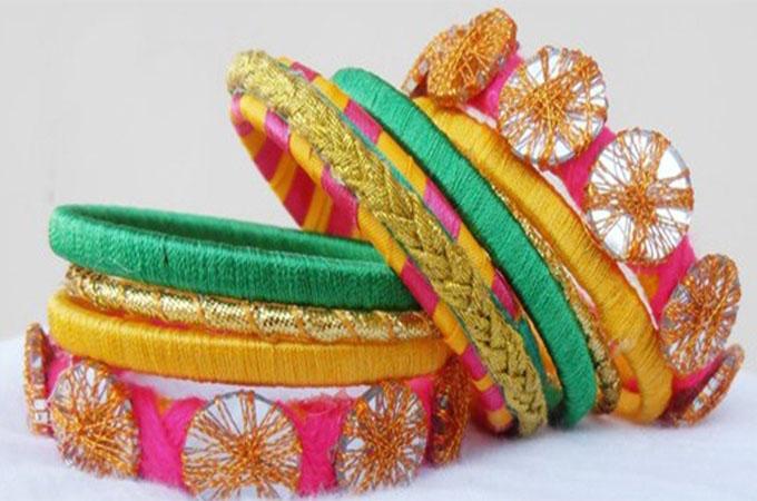 ফাগুন দিনের আগুন ছড়ানো গেটআপ