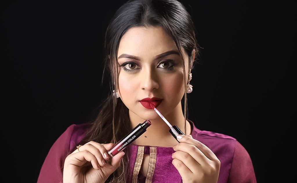 মাস্ট হ্যাভ লিপস্টিক শেইডস যেগুলো সব স্কিনটোনে সহজেই মানিয়ে যাবে!