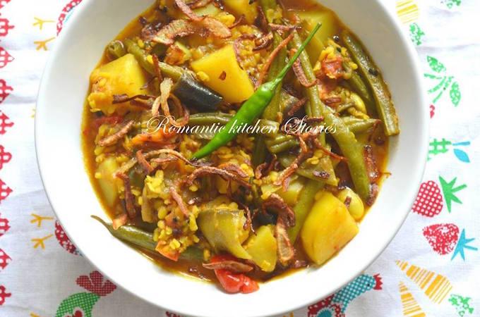 মুগডাল দিয়ে সবজি