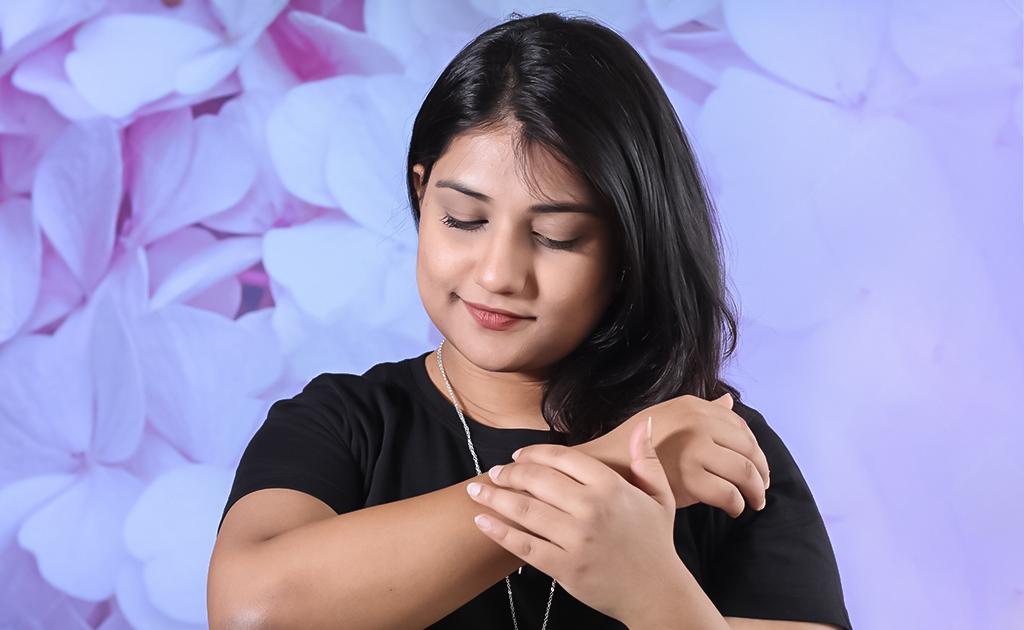 গরমে হাত ও পায়ের ত্বক থাকুক সতেজ ও কোমল!