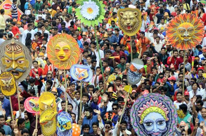 পহেলা বৈশাখে কিভাবে উৎযাপন করব?