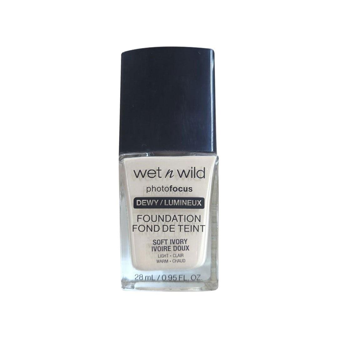Wet N Wild Photo Focus Dewy Foundation- Soft Ivory